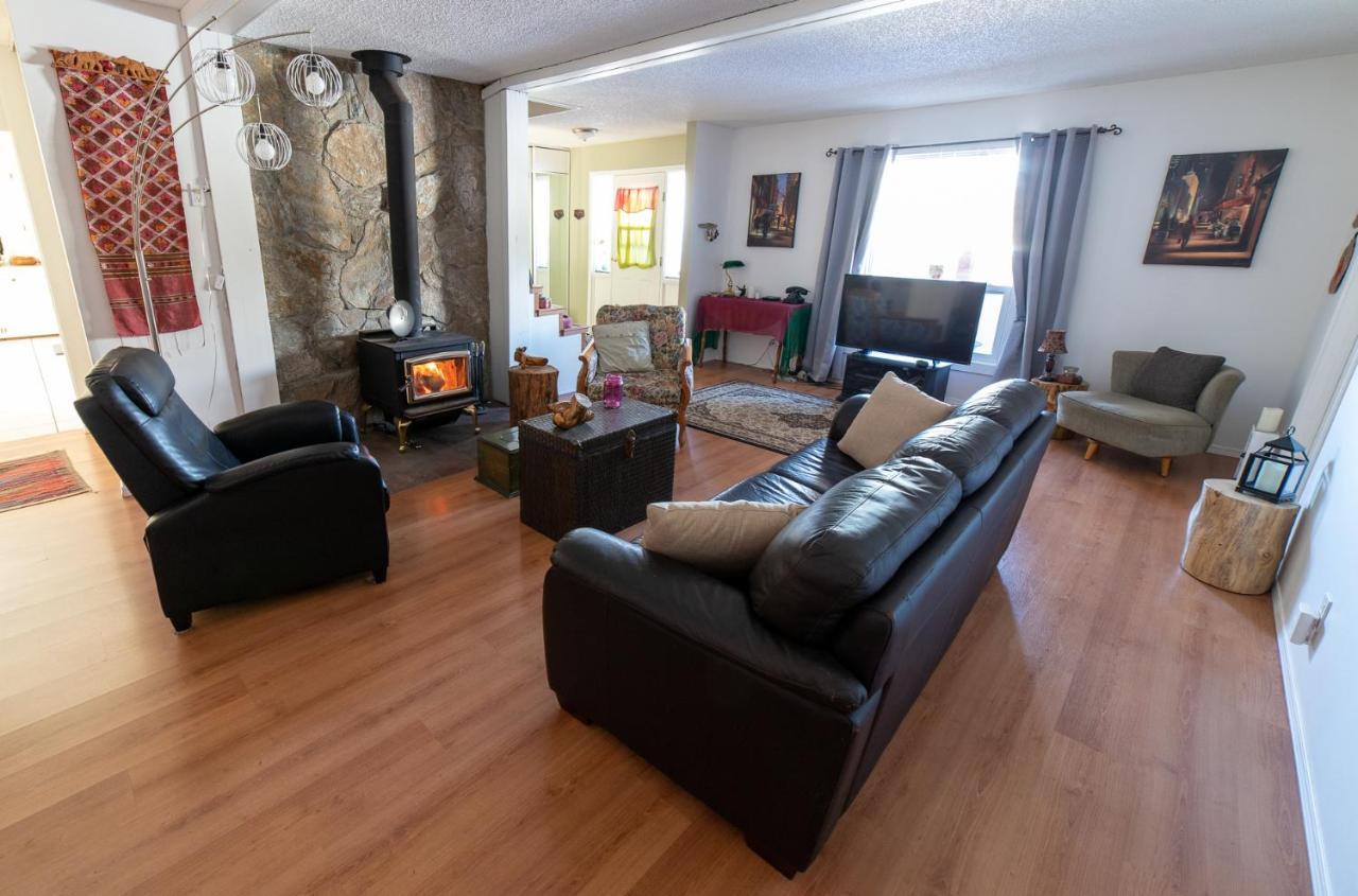 Rose Cottage Bed & Breakfast Valemount Exterior foto